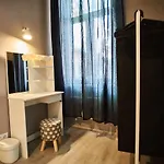 Design In The Center With Ac Appartement Budapest