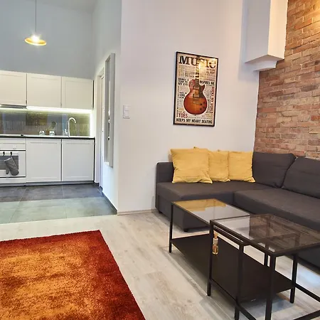 Design In The Center With Ac Appartement Budapest