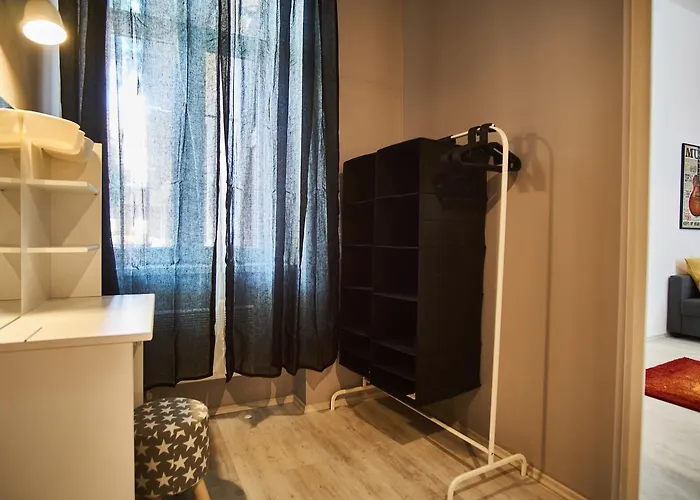 Design In The Center With Ac