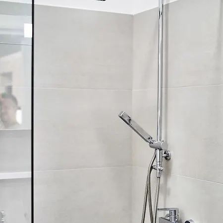 Design In The Center With Ac شقة بودابست