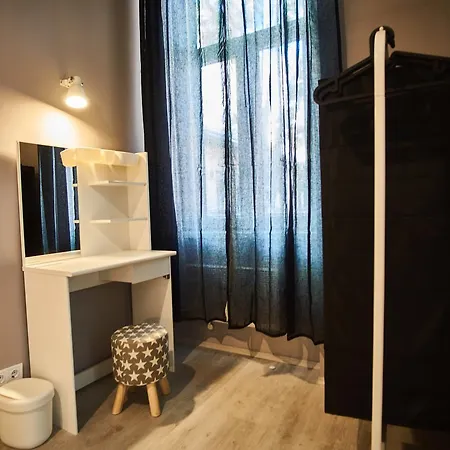 Design In The Center With Ac شقة بودابست