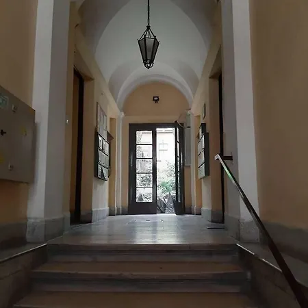 Design In The Center With Ac Appartamento
